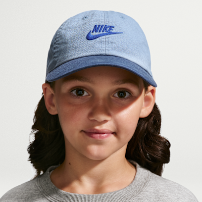 NIKE公式】ナイキ クラブ キッズ アンストラクチャード フューチュラ